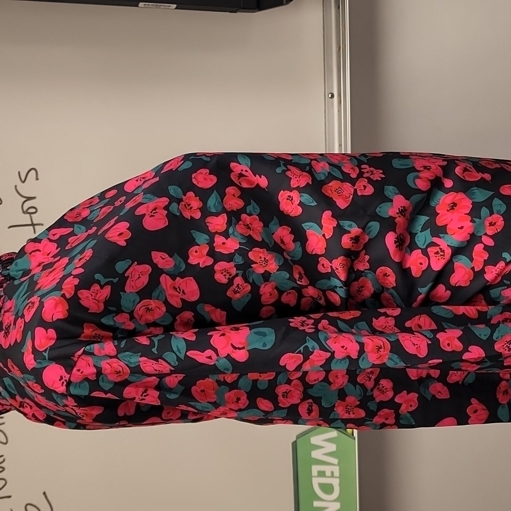 An amazing blouse that will compliment any casual attire